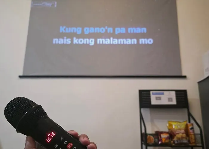 Silong Sleek Movie Lounge Ps4 And Snack Bar Lapu-Lapu City